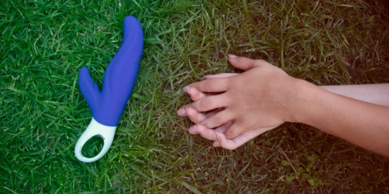 DUAL VIBRATOR